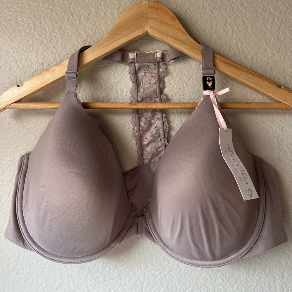 NWT Victorias Secret Bra 42D Purple Front Closure